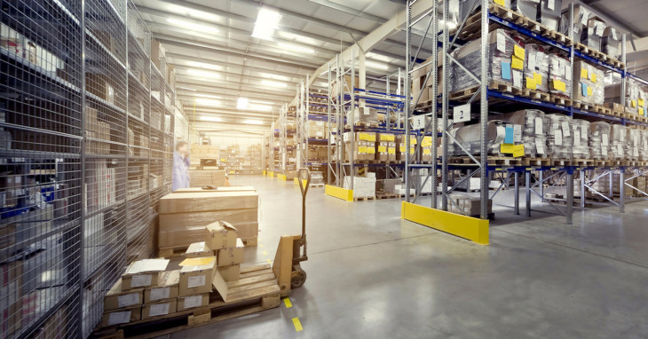 The Guide to Improving Efficiency & Minimizing Costs in the Modern Warehouse